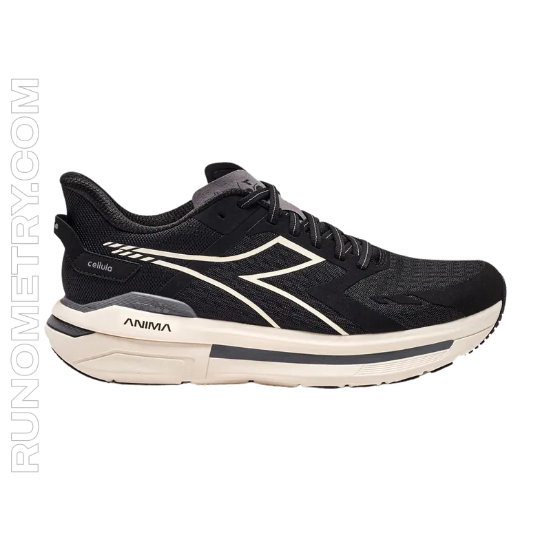 Diadora Cellula, pohled z boku, Černá