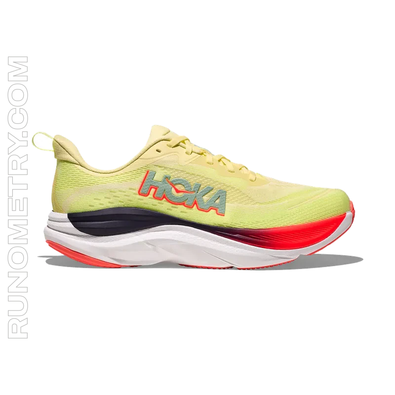 HOKA Skyflow, pohled z boku, Žlutá