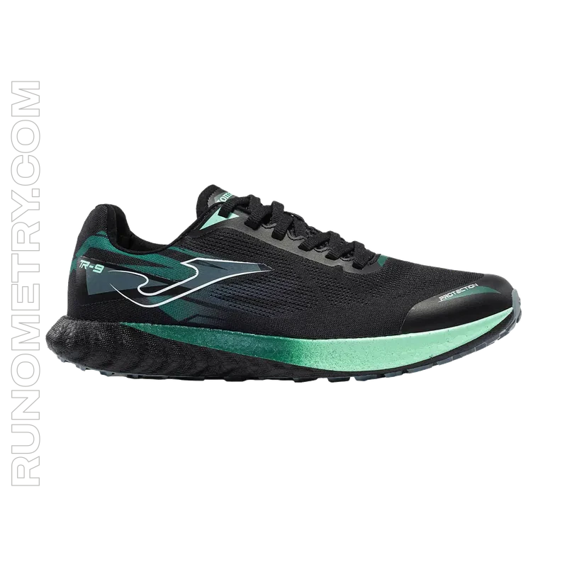 Joma TR 9 2601, pohled z boku, Černá
