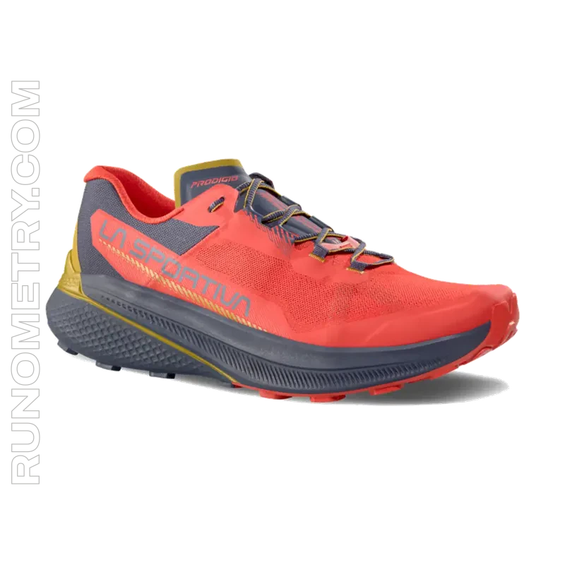 La Sportiva Prodigio, pohled z boku, Červená