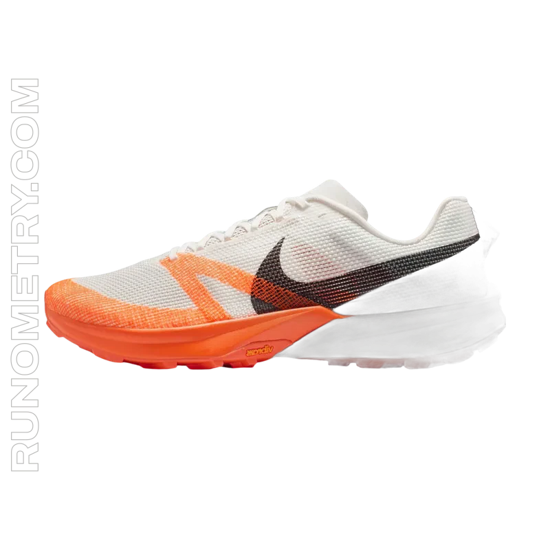 Nike Kiger 10, widok z boku, Biały