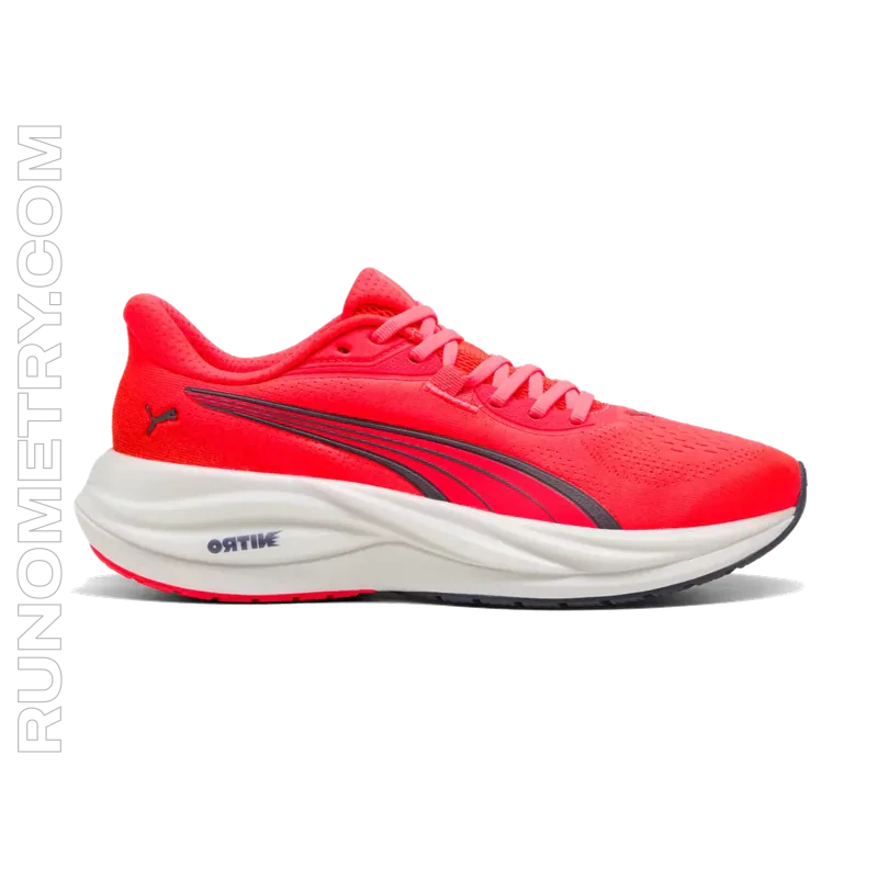 Puma Electrify NITRO 5, Seitenansicht, Rot