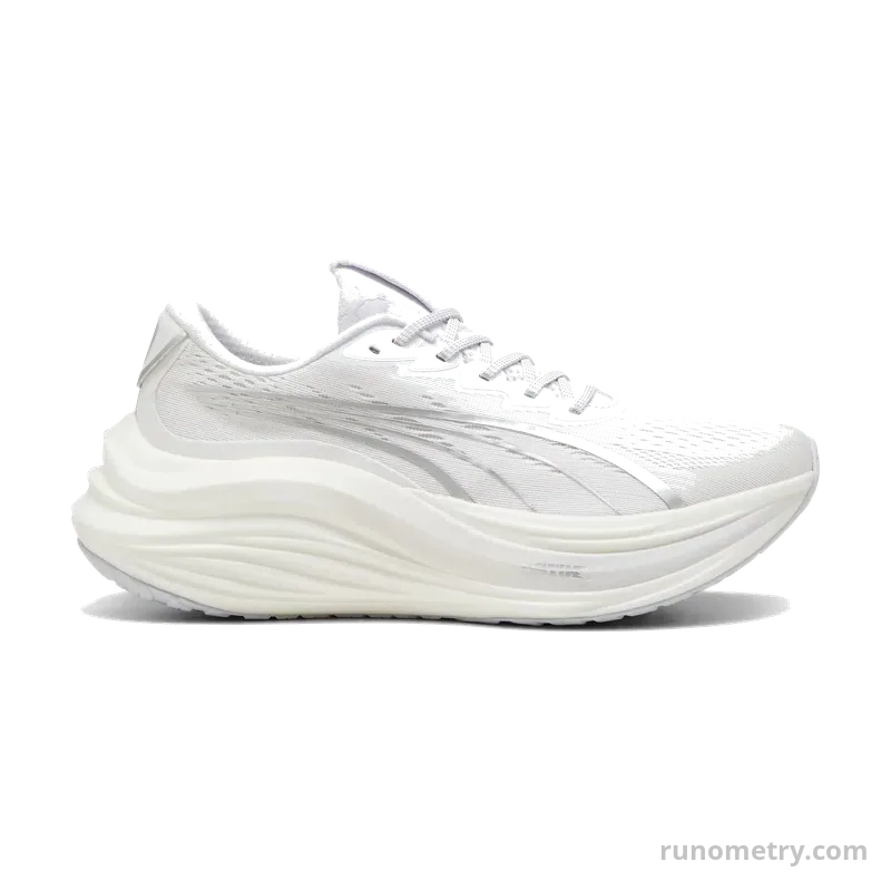 Puma MagMax NITRO, Seitenansicht