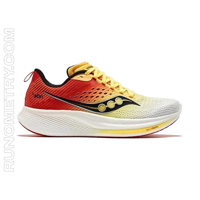 Saucony Ride 17, pohled z boku, Béžová