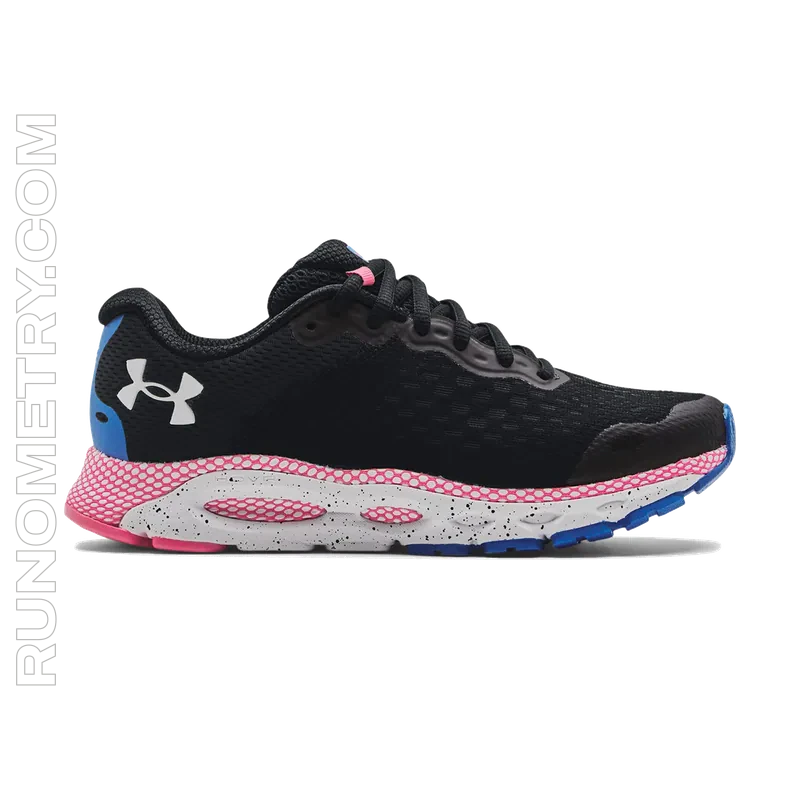 Under Armour HOVR Infinite 3, pohled z boku, Černá
