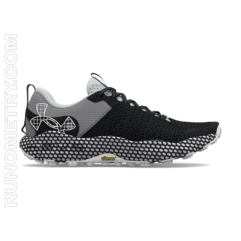 Under Armour HOVR TR, widok z boku, Czarny