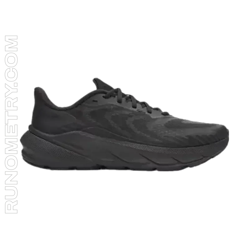 Under Armour Turbulence 3, pohled z boku, Černá